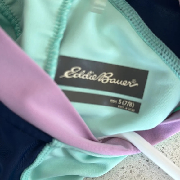 Eddie Bauer Girls Rash Guard Surf Swim Shirt Short Sleeve Size small 7/8 - Picture 5 of 5